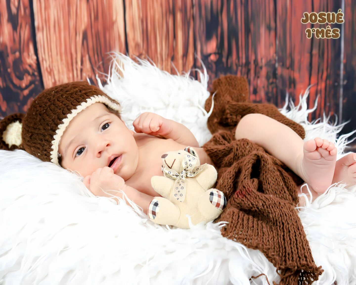 JOSUÉ - completando seu 1° mês- mamãe BRUNA