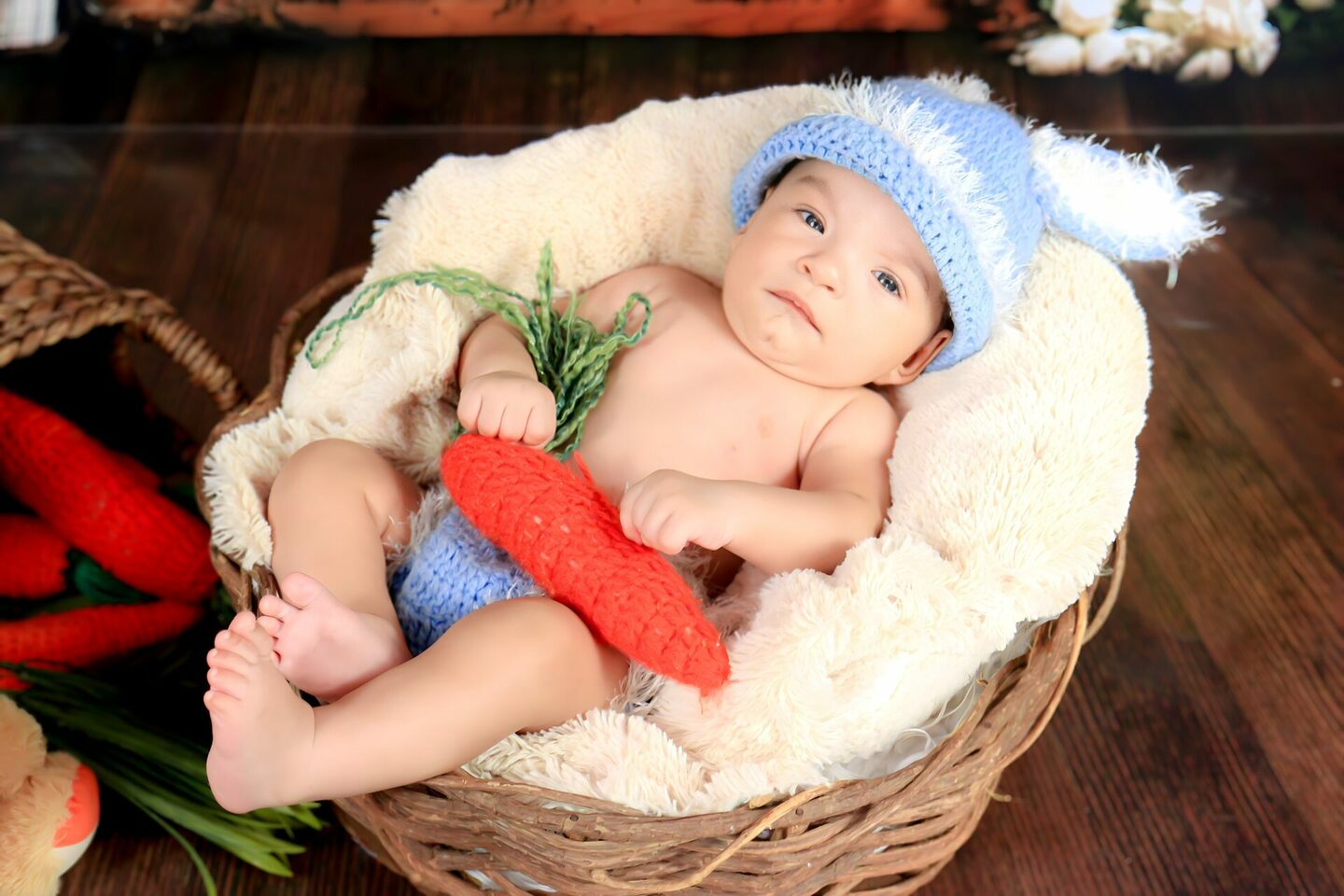 LORRAN- completando seu 4° MÊS- mamãe SAMARA