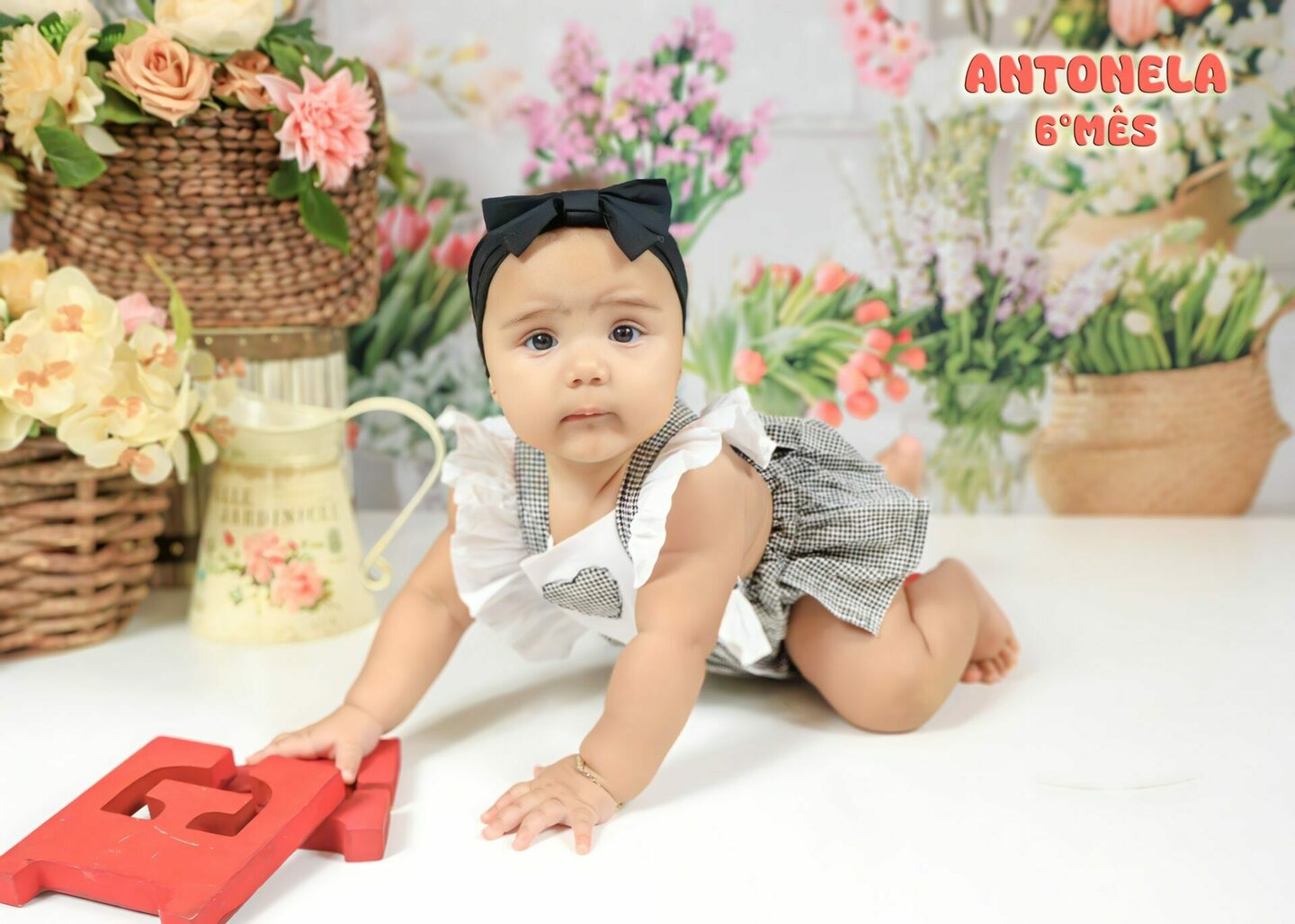 ANTONELA- completando seu 6° MÊS- mamãe RAYANE