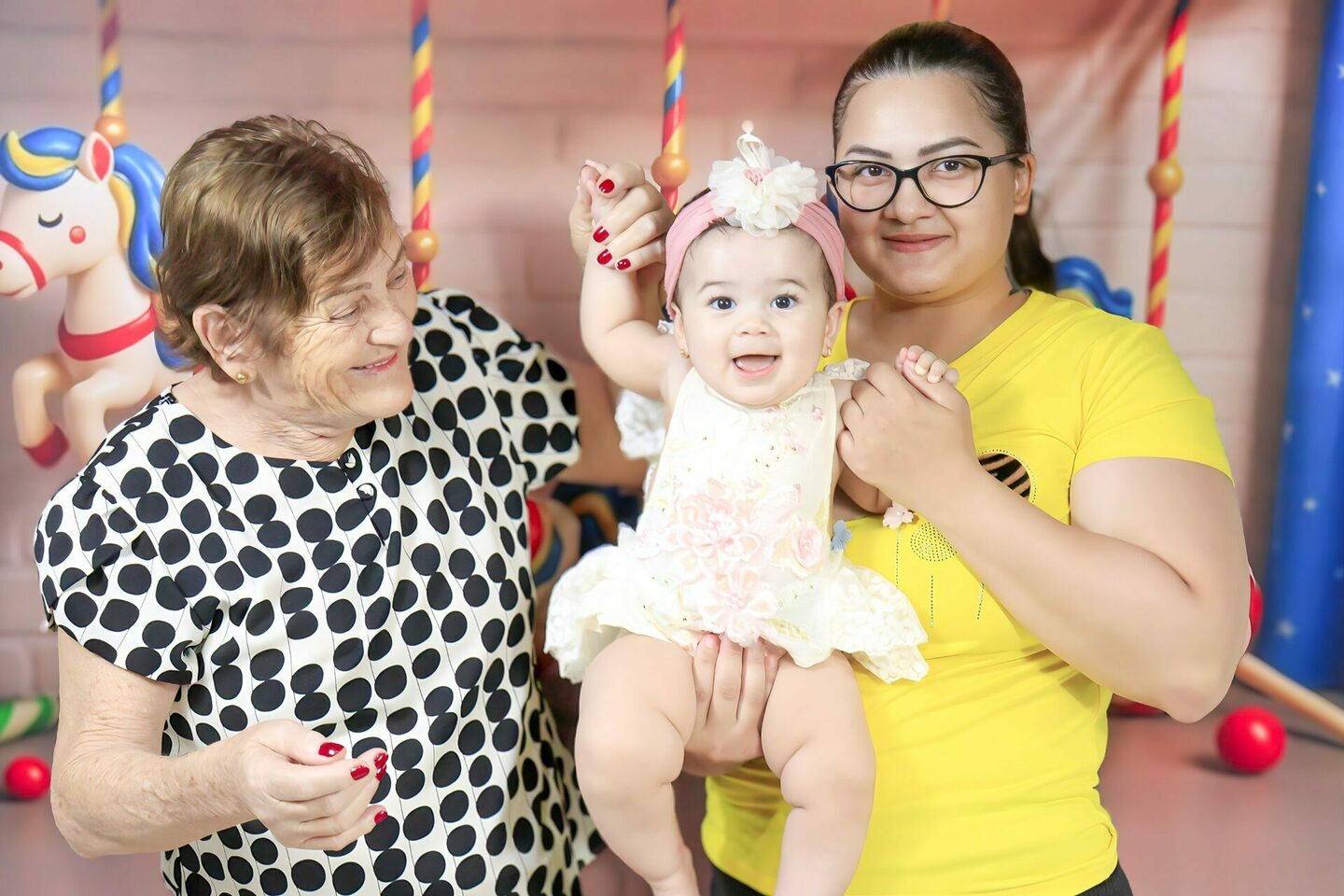 HELENA - completando seu 9° MÊS- mamãe MARIA EDUARDA