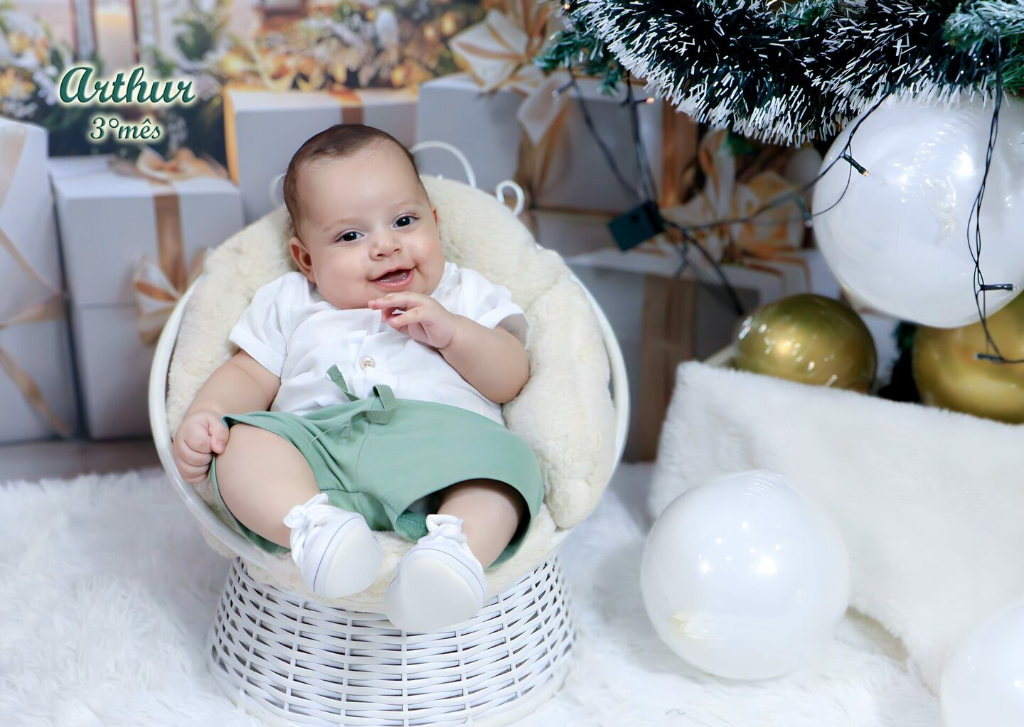 ARTHUR- completando seu 3° MÊS- mamãe FRANCIELE