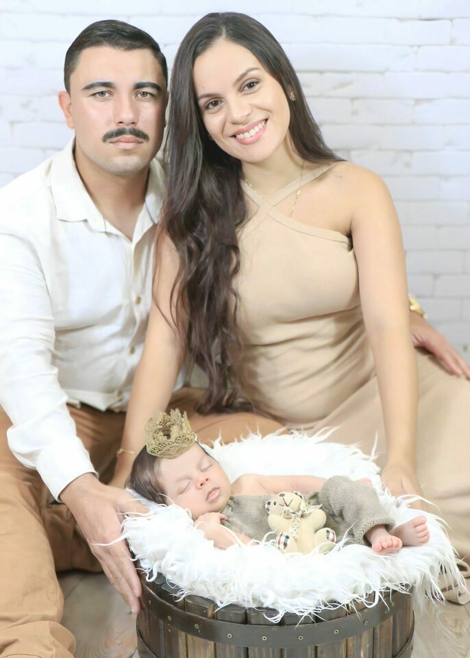 ESTEVÃO - completando seu 1° MÊS- mamãe VITÓRIA