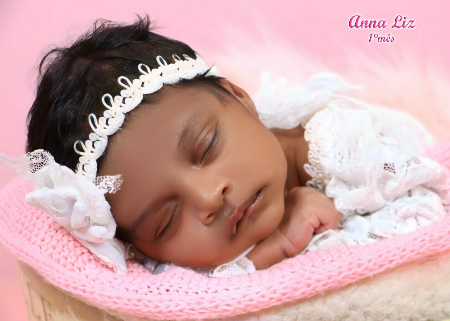 ANNA LIZ - completando seu 1° MÊS- mamãe ANA PAULA