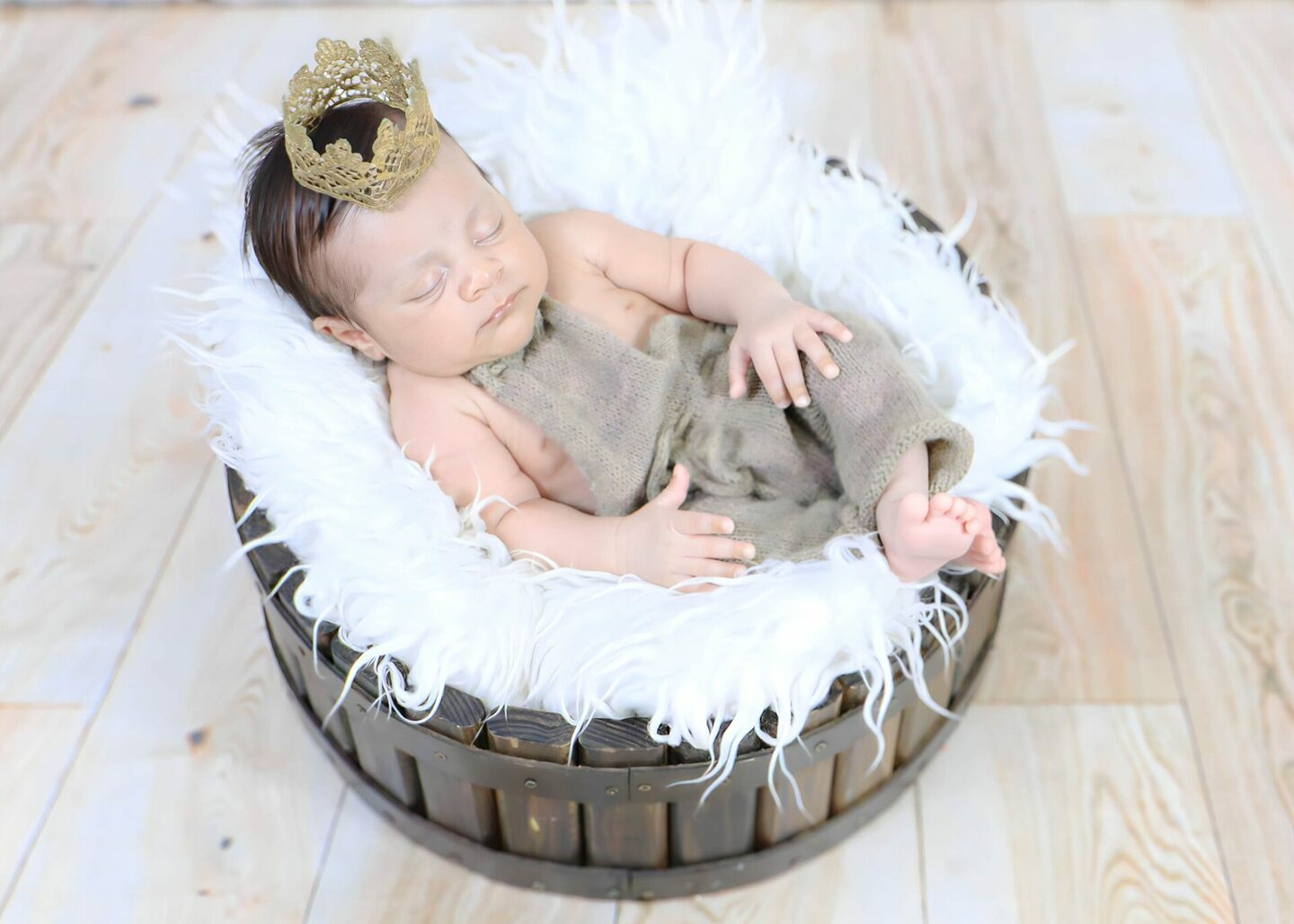 BENÍCIO- completando seu 1° MÊS- mamãe THAIANE