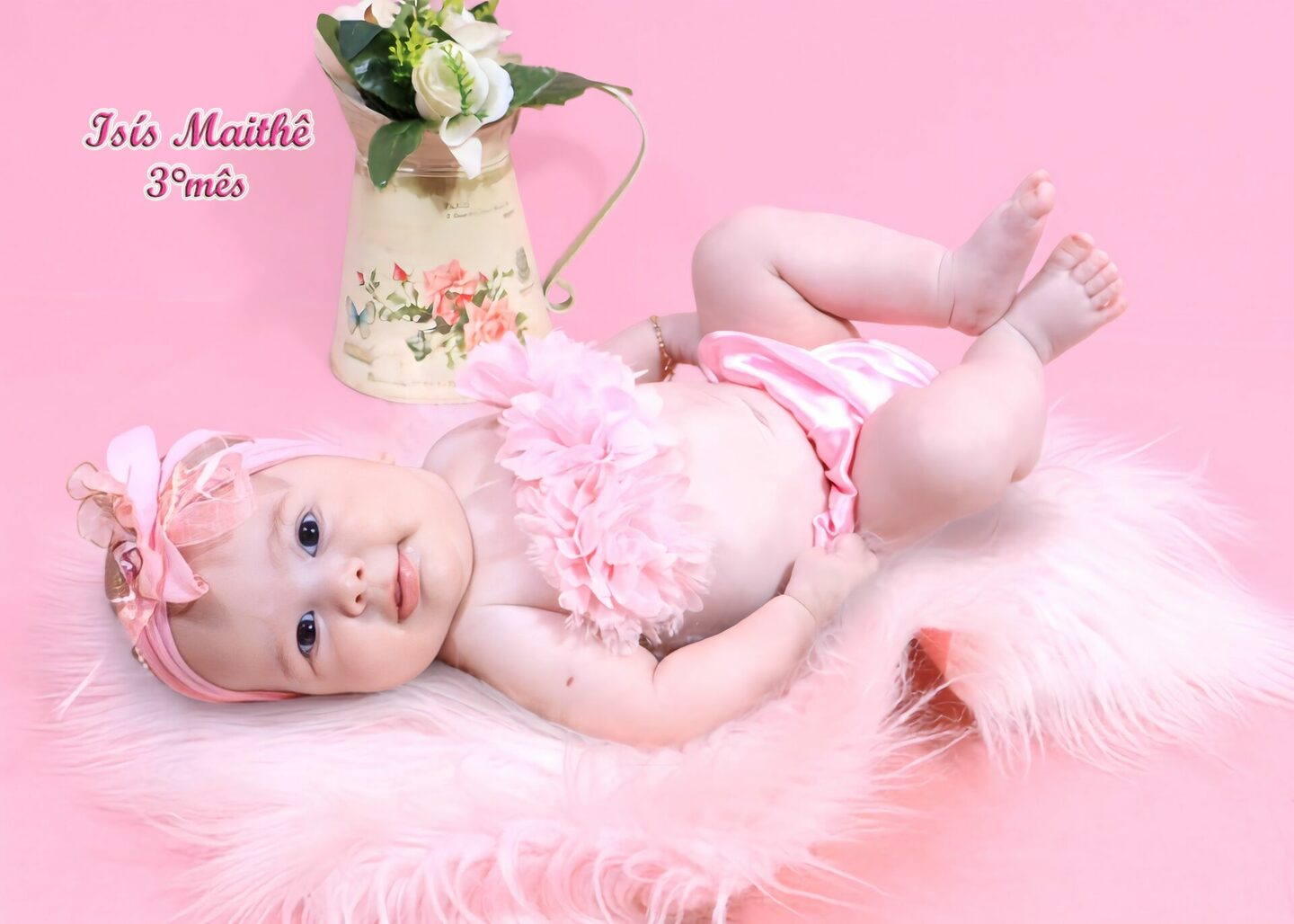  ISÍS MAITHÊ - completando seu 3° MÊS- mamãe GABRIELA