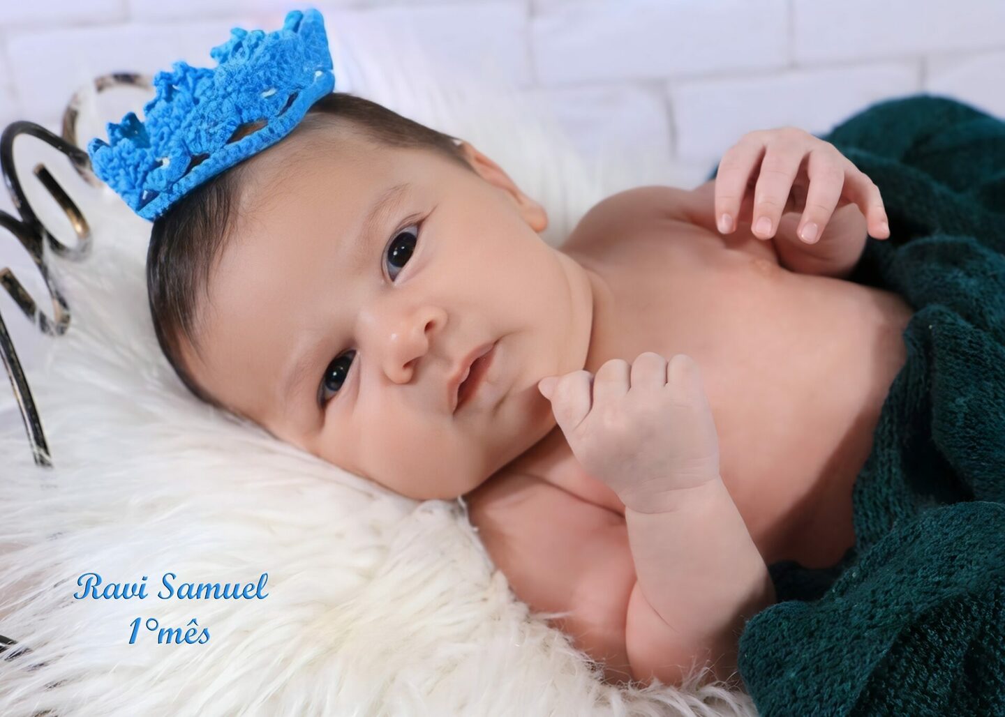 RAVI SAMUEL - completando seu 1° MÊS- mamãe ERICA
